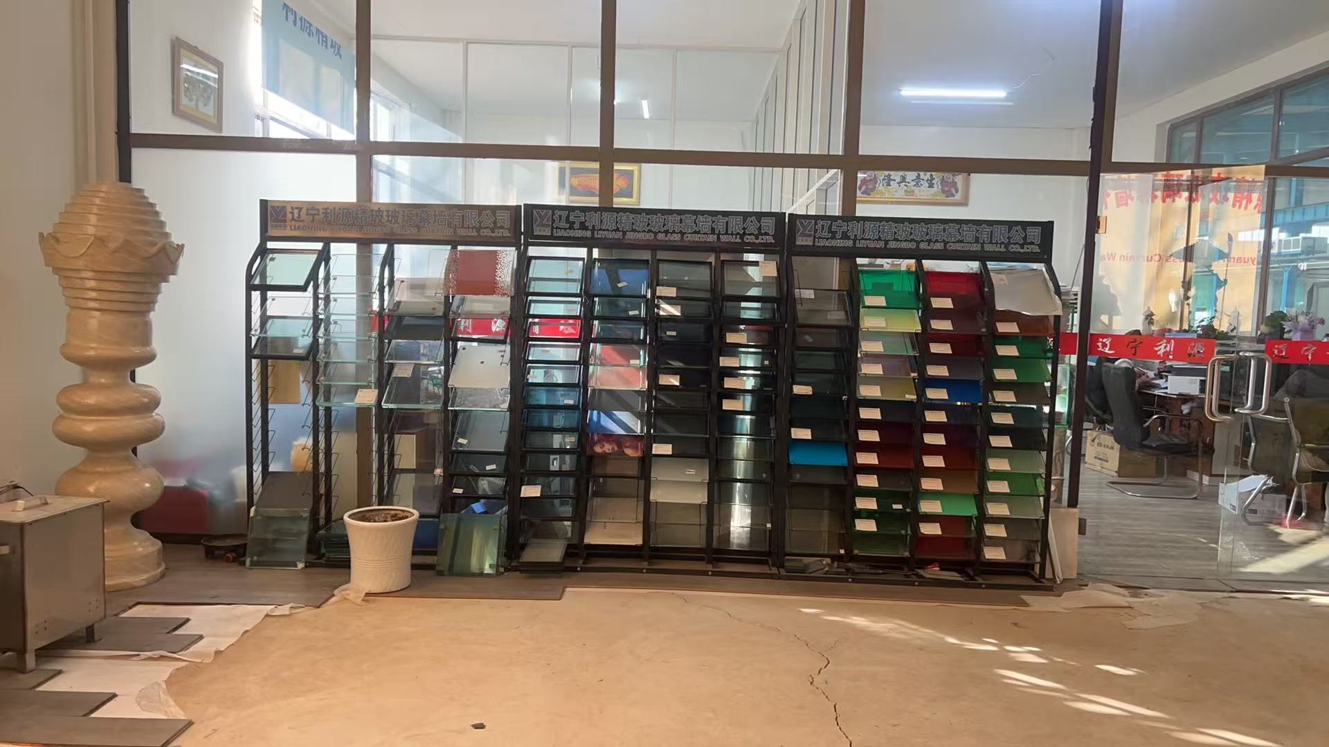 佳木斯市工程玻璃批量采购中空玻璃 - 方案